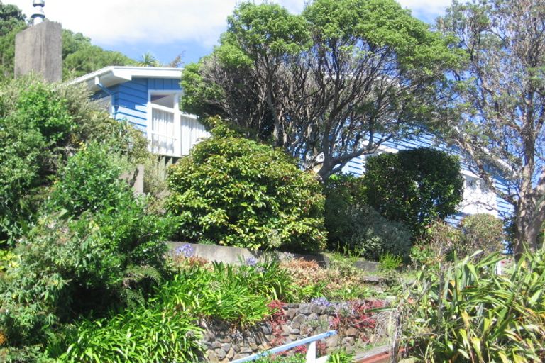 Photo of property in 17 Norwich Street, Wadestown, Wellington, 6012