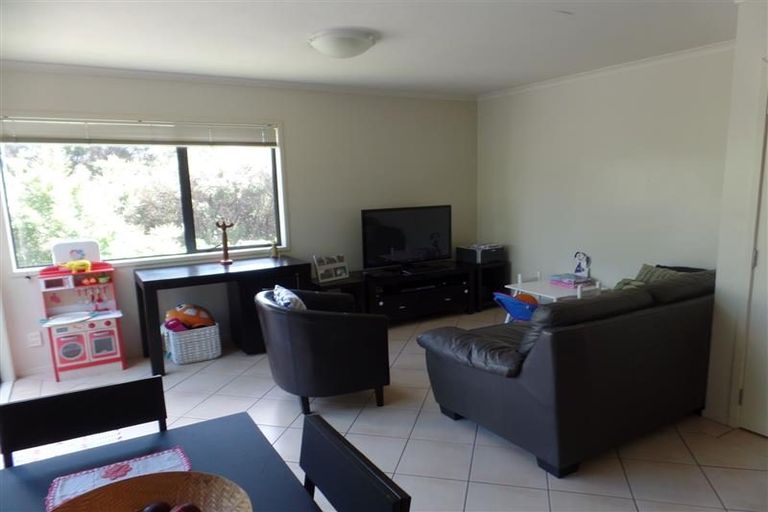 Photo of property in 59 Tiri Tiri Road, Birkdale, Auckland, 0626