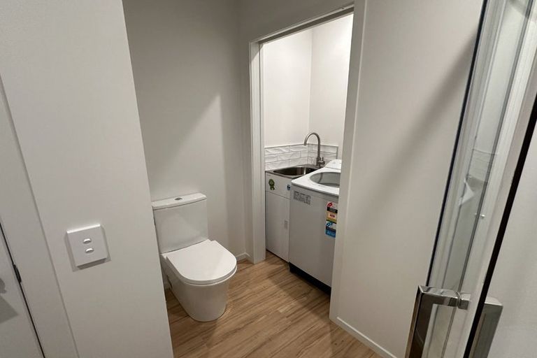 Photo of property in 28 York Street, Levin, 5510