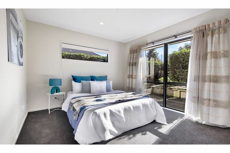 Photo of property in 86 Oakgrove Drive, Rangiora, 7400