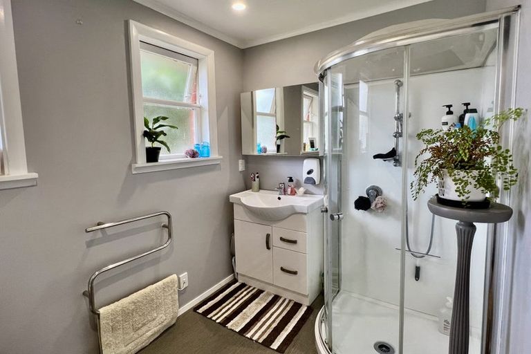 Photo of property in 1 Mchardie Street, Trentham, Upper Hutt, 5018