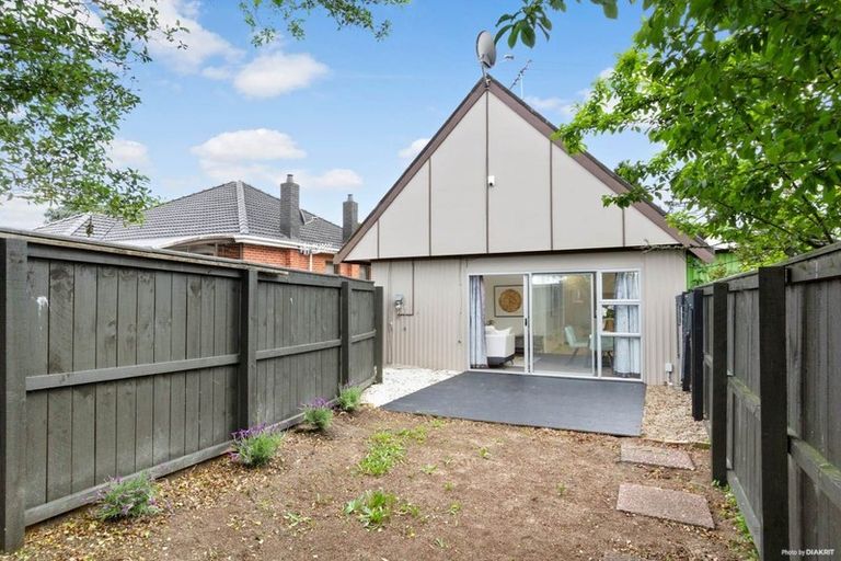 Photo of property in 1/34 Rata Street, New Lynn, Auckland, 0600