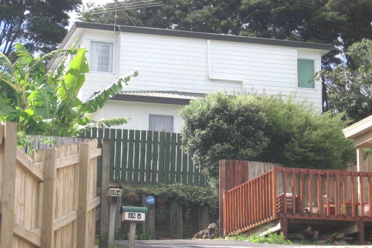Photo of property in 1/15 Fernlea Rise, Bayview, Auckland, 0629