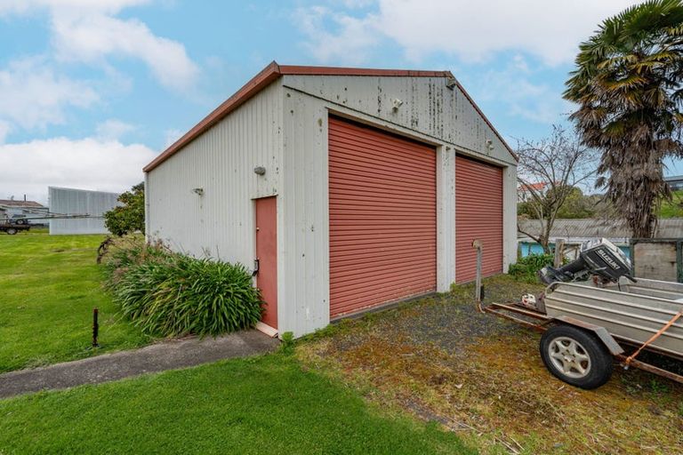 Photo of property in 1059 Pouewe Street, Kawhia, 3889