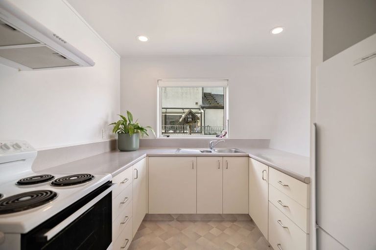 Photo of property in 76b Panorama Terrace, Queenstown, 9300