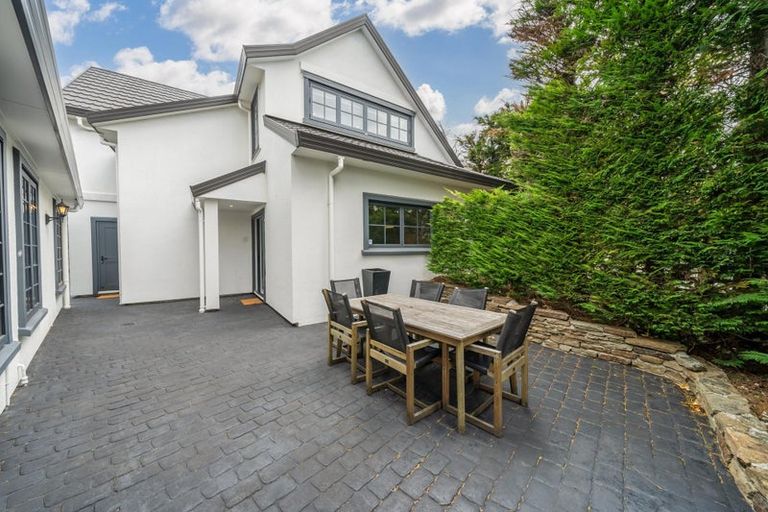 Photo of property in 29 Padnell Crescent, Paparangi, Wellington, 6037