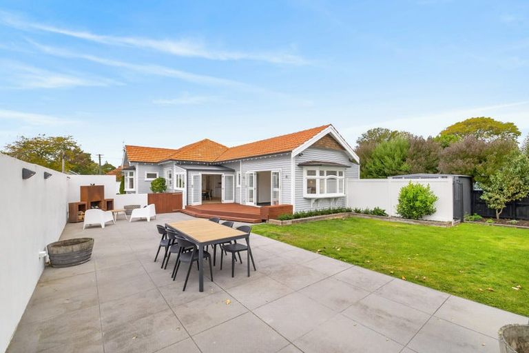 Photo of property in 209 Westminster Street, Mairehau, Christchurch, 8013