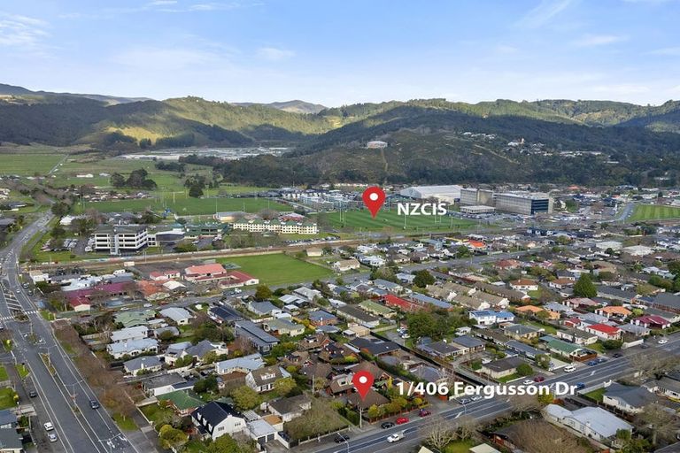 Photo of property in Barton Mews, 1/406 Fergusson Drive, Heretaunga, Upper Hutt, 5018