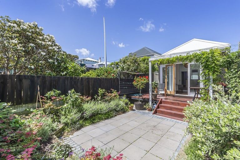 Photo of property in 109 Constable Street, Newtown, Wellington, 6021