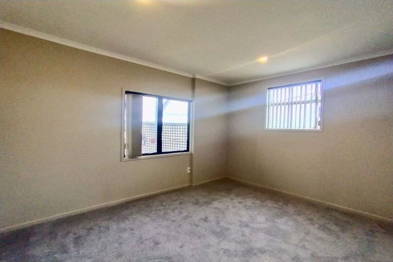 Photo of property in 1/128 Bucklands Beach Road, Bucklands Beach, Auckland, 2012