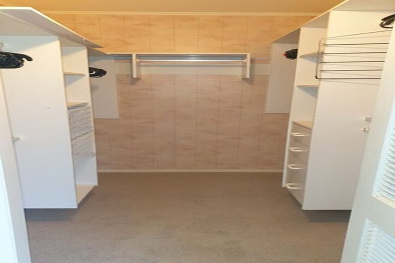 Photo of property in 2/25 Kitchener Road, Takapuna, Auckland, 0622