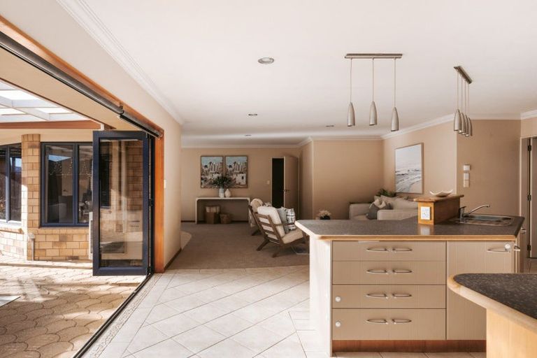 Photo of property in 61 Keepa Close, Papamoa Beach, Papamoa, 3118