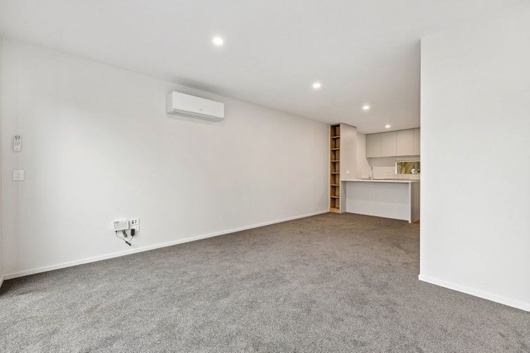 Photo of property in 3/21 Linwood Avenue, Linwood, Christchurch, 8011