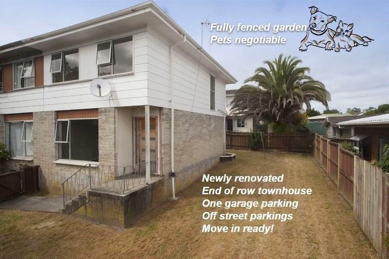 Photo of property in 4/92 Lynwood Road, New Lynn, Auckland, 0600