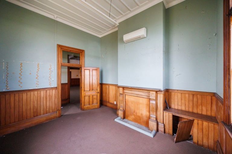 Photo of property in Feilding Courthouse, 91 Kimbolton Road, Feilding, 4702