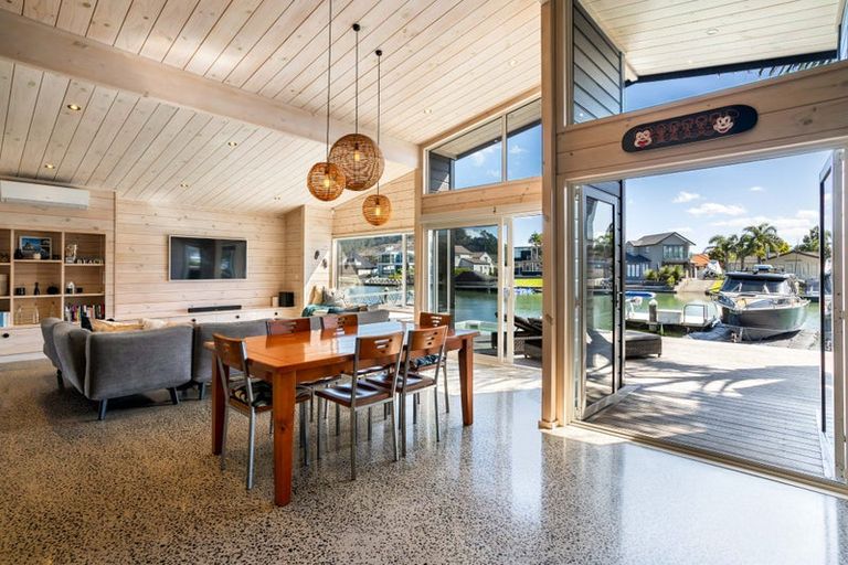 Photo of property in 527 Waterways Parade, Pauanui, Hikuai, 3579