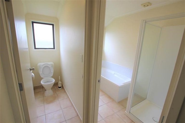 Photo of property in 27 Opawa Crescent, Favona, Auckland, 2024