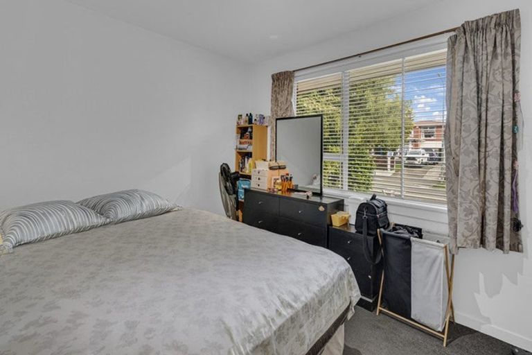 Photo of property in 51 Lochee Road, Upper Riccarton, Christchurch, 8041