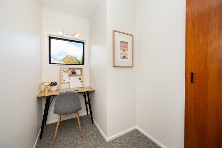 Photo of property in 88 Freyberg Avenue, Tamatea, Napier, 4112