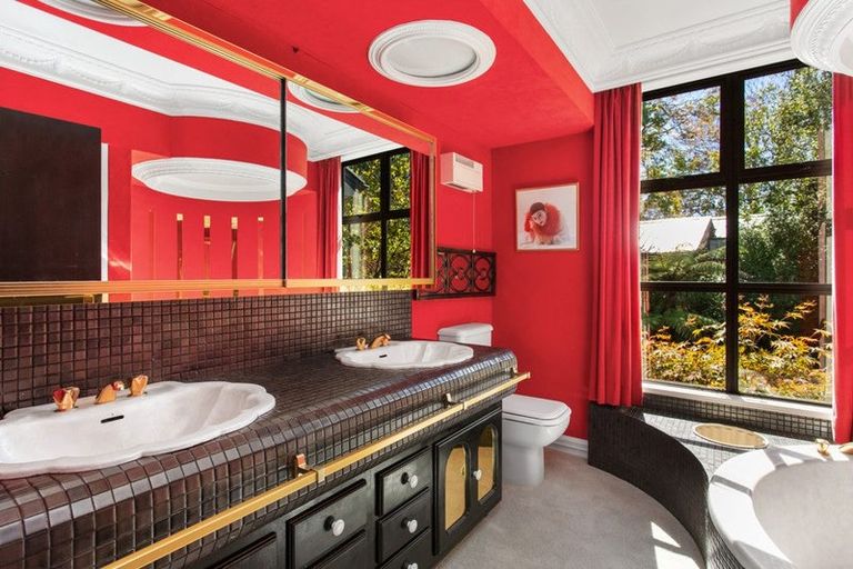 Photo of property in 5 Wood Lane, Fendalton, Christchurch, 8014