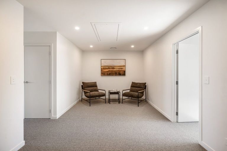 Photo of property in 26 Campbell Place, Marton, 4710