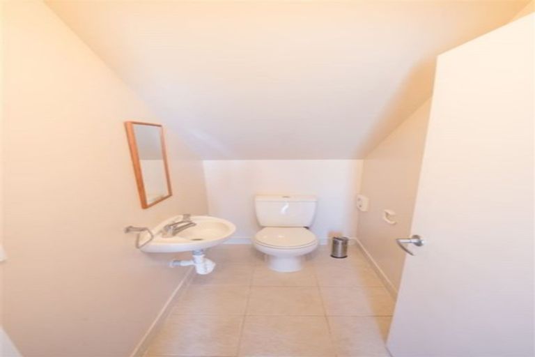 Photo of property in 132a Mcleod Road, Te Atatu South, Auckland, 0610