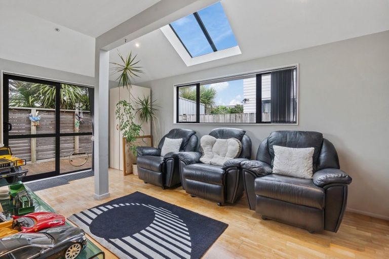 Photo of property in 10a Chelsea Street, Miramar, Wellington, 6022