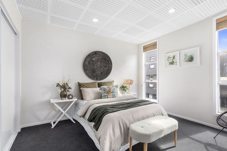 Photo of property in 17u3 Adelaide Road, Mount Cook, Wellington, 6021