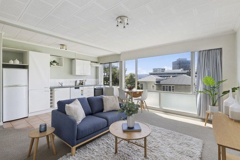 Photo of property in 31/125 Grant Road, Thorndon, Wellington, 6011