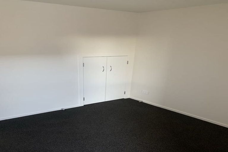 Photo of property in 642b Massey Road, Mangere, Auckland, 2022