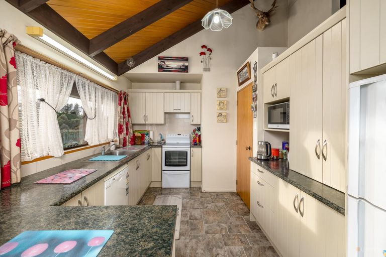 Photo of property in 36 Stanleys Road, Otaio, Timaru, 7971