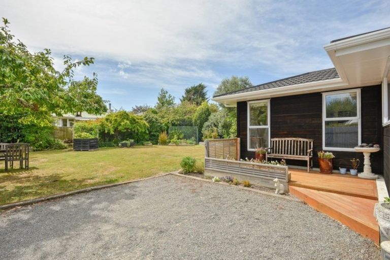 Photo of property in 38b Mcmaster Street, Greytown, 5712