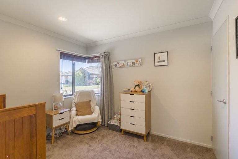 Photo of property in 19 Manhattan Court, Paraparaumu Beach, Paraparaumu, 5032