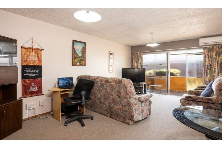 Photo of property in 5/28 Taramea Place, Addington, Christchurch, 8024