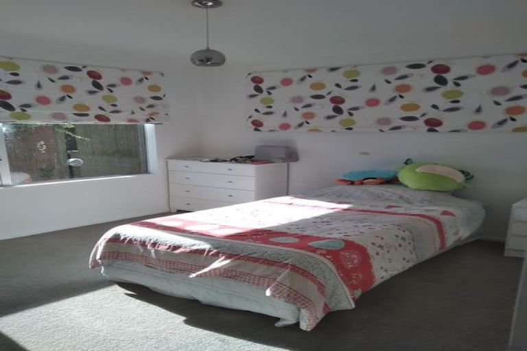 Photo of property in 39 Bosun Terrace, Whitby, Porirua, 5024