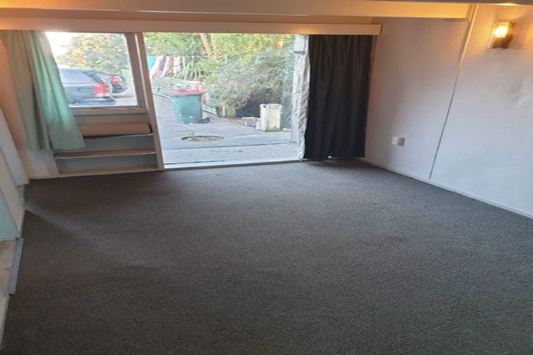 Photo of property in 40a/4 West Coast Road, Glen Eden, Auckland, 0602