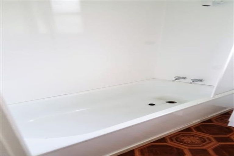 Photo of property in 27 President Avenue, Papakura, 2110
