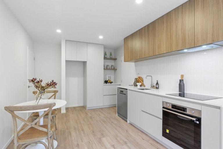 Photo of property in 4/30 Clyde Road, Upper Riccarton, Christchurch, 8041