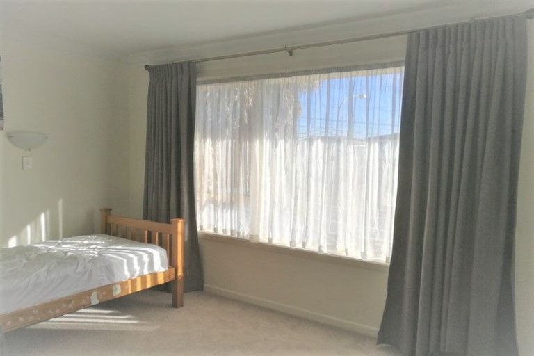 Photo of property in 165 Coronation Road, Hillcrest, Auckland, 0627