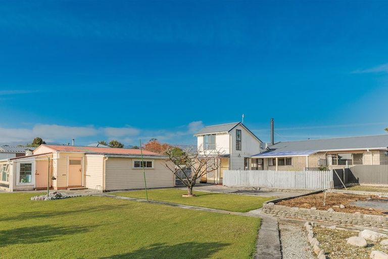 Photo of property in 111 Brougham Street, Westport, 7825