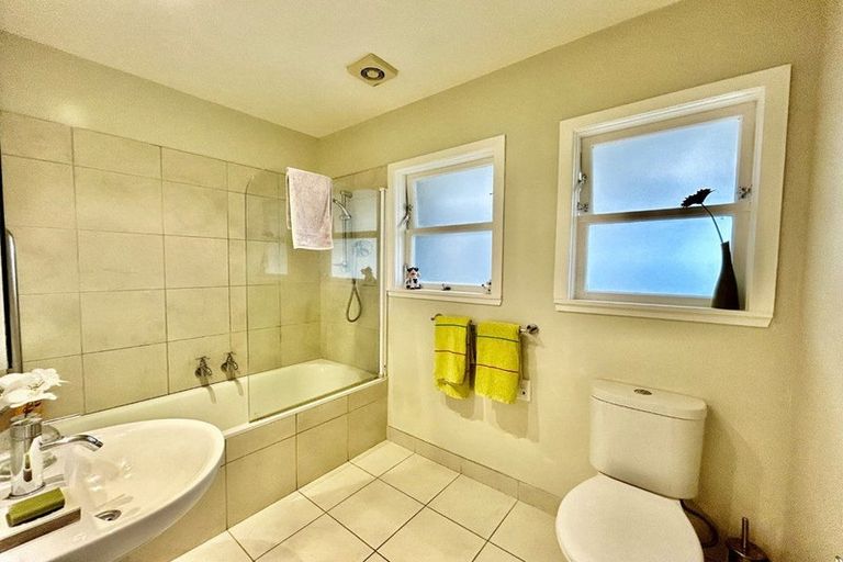 Photo of property in 53 Flanders Avenue, Onekawa, Napier, 4110