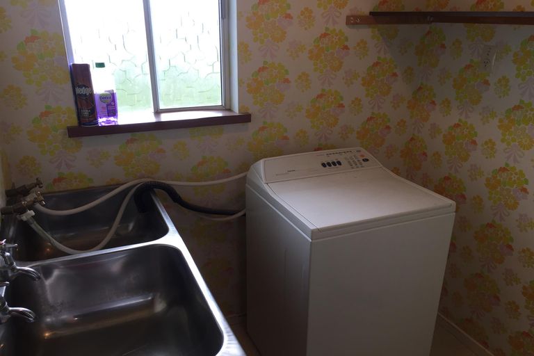 Photo of property in 7/35 Sladden Street, Naenae, Lower Hutt, 5011