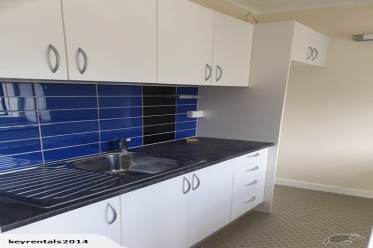 Photo of property in Hobson Court Flats, 11/70u Hobson Street, Thorndon, Wellington, 6011