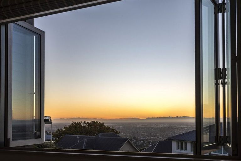 Photo of property in 11 Stonewall Place, Huntsbury, Christchurch, 8022