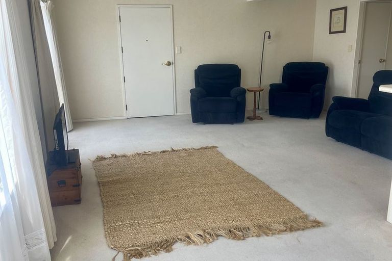 Photo of property in 4/28 Third Avenue, Tauranga, 3110