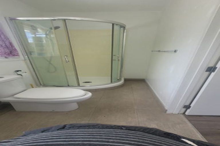 Photo of property in 32 Middlefield Drive, East Tamaki Heights, Auckland, 2016