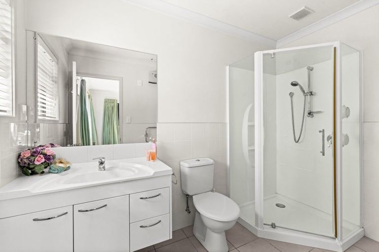 Photo of property in 207 Frimley Oaks, Frimley, Hastings, 4120