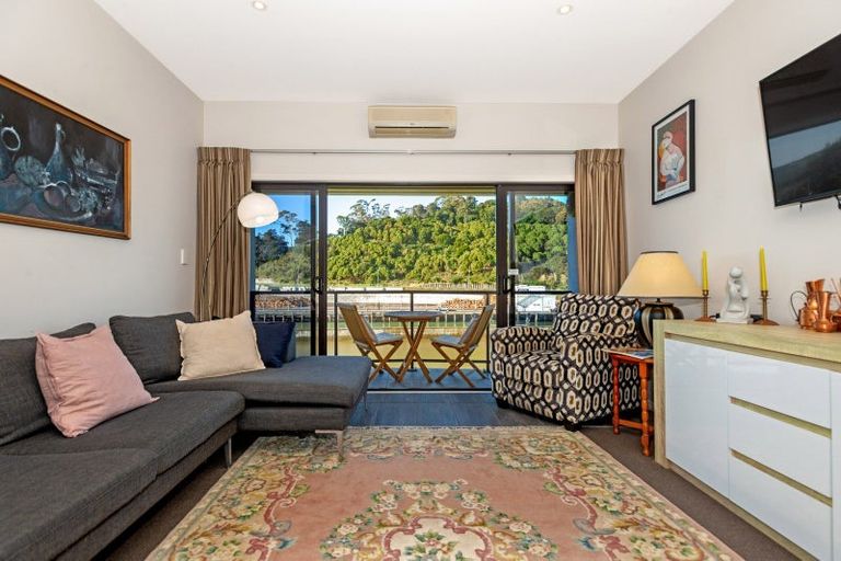 Photo of property in 307/2 Reads Quay, Gisborne, 4010