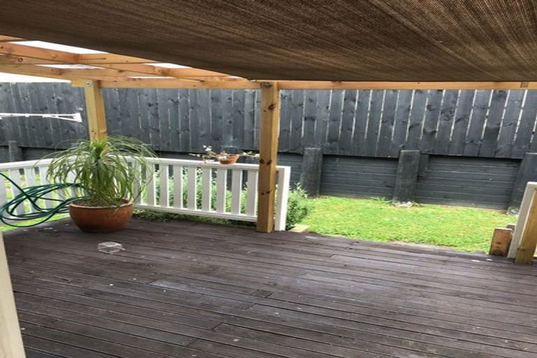 Photo of property in 87 Rosedale Road, Pinehill, Auckland, 0632