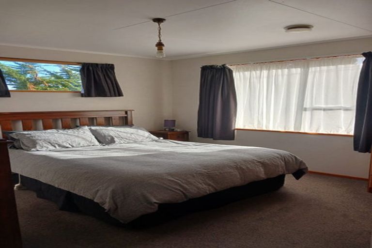 Photo of property in 35 Halsey Street, Clinton, 9534